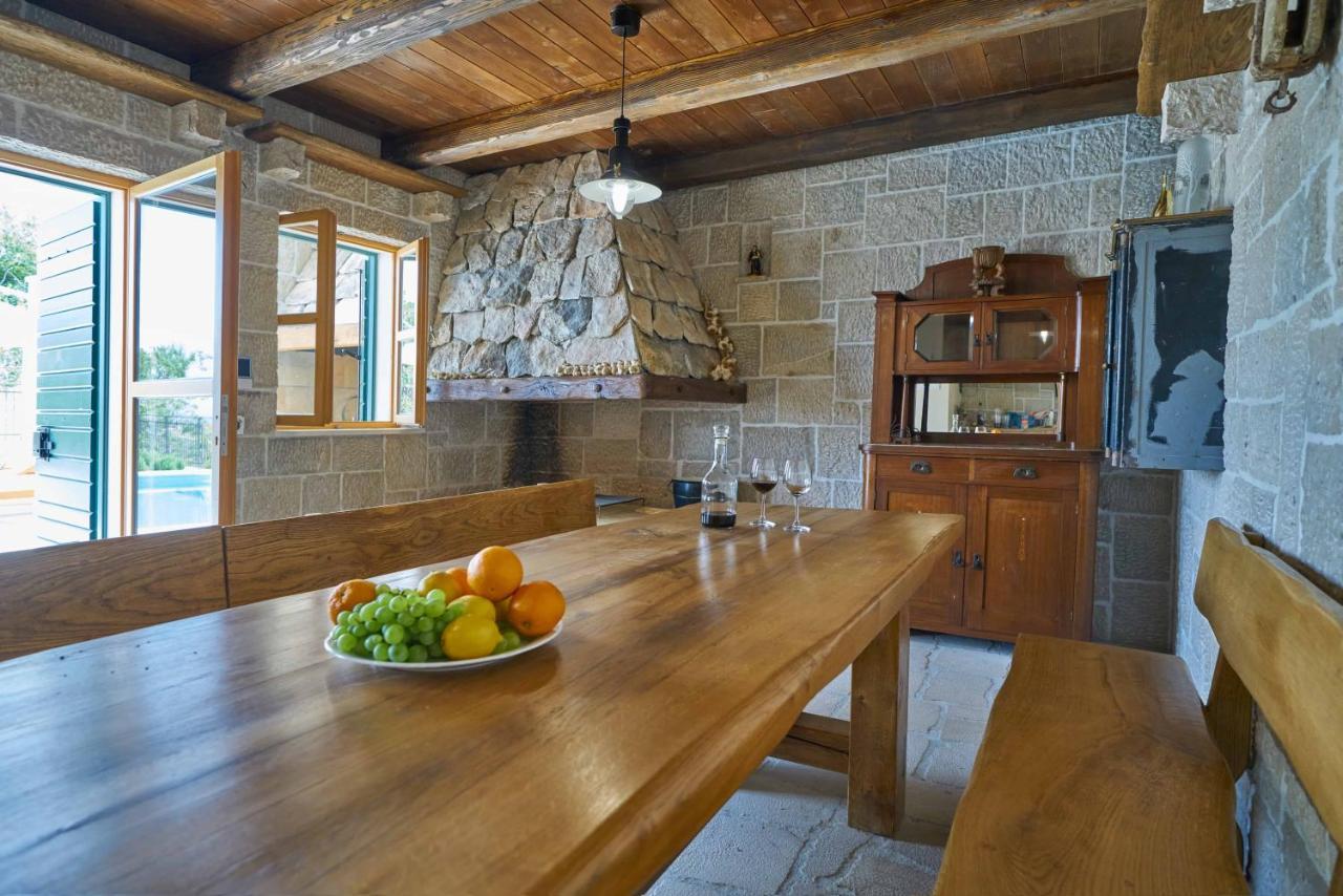 Luxury Residence Mladenka Jesenice  Extérieur photo